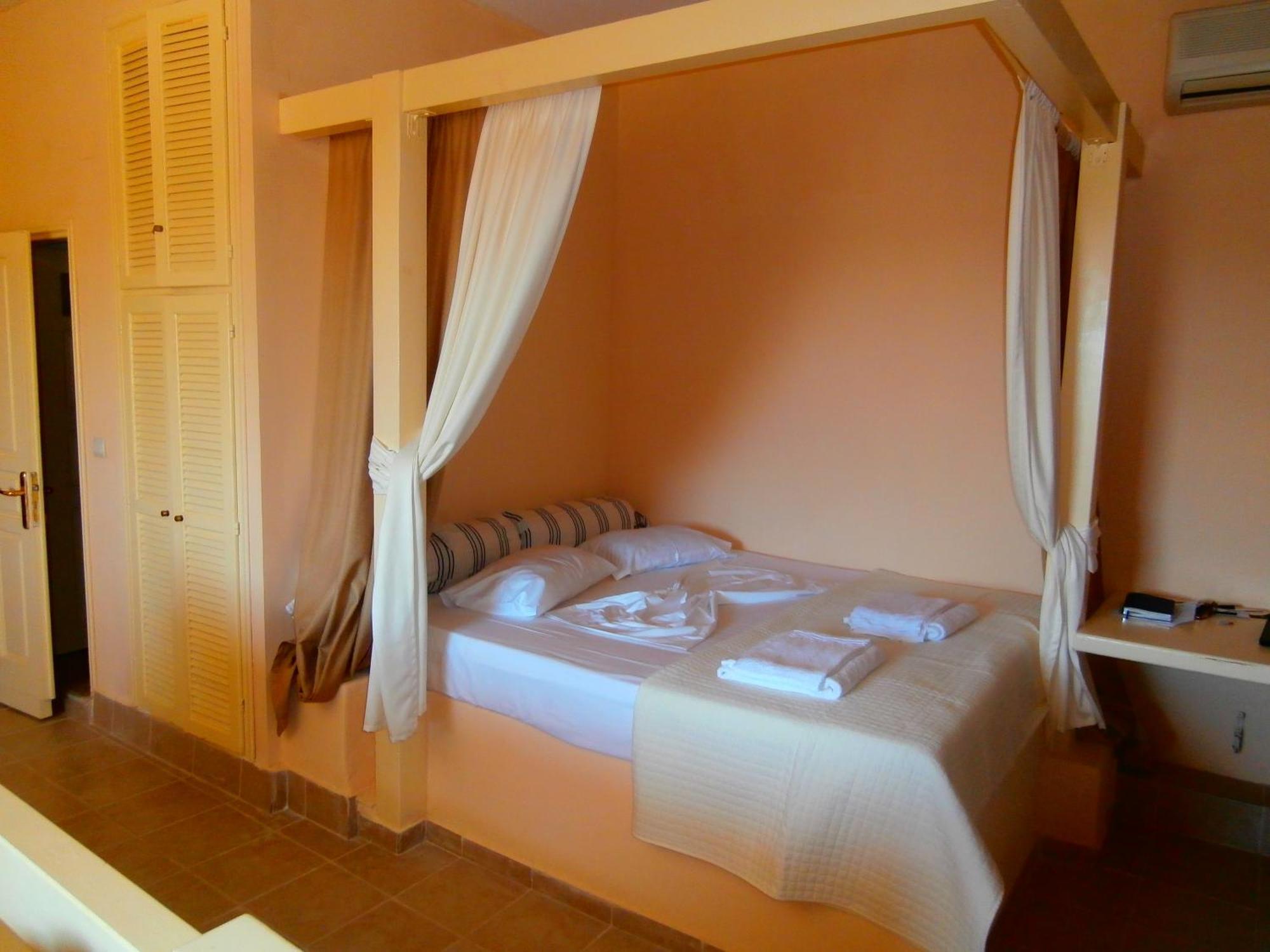 Villa Tzortzakos By Holiday Homes Mavrovouni  Ngoại thất bức ảnh